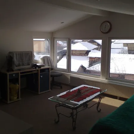 Seasons Mountain Vistas * 고베다르치